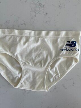 New Balance Athletic Performance Seamless Bikini Panties Cream Blue Branding  L